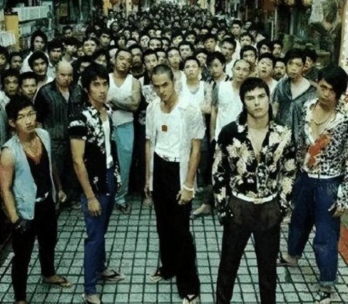 中国早期黑帮排名前十(广西黑老大十大排名)插图1 中国早期黑帮排名前十(广西黑老大十大排名)插图1