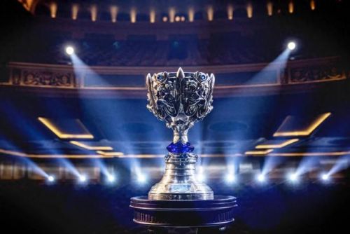 英雄联盟全球总决赛历届冠军(官方都不认的s9冠军)