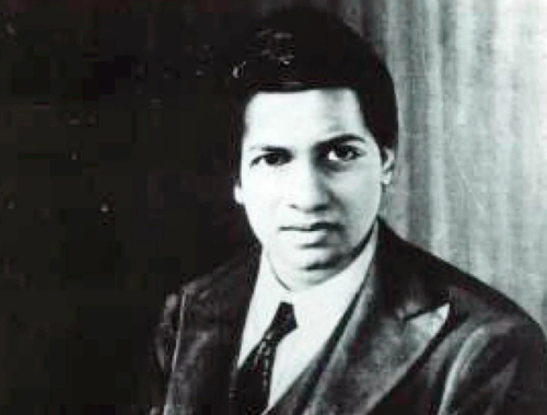 疯狂猜图答案名人(猜名人明星)插图18 疯狂猜图答案名人(猜名人明星)插图18