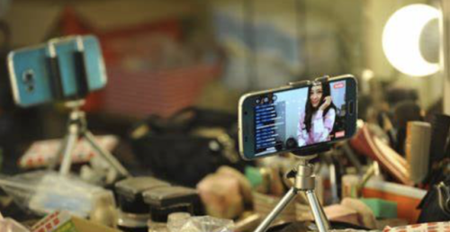 叫你不听话2无限体力版(可以对女孩子做什么都可以的手游)插图