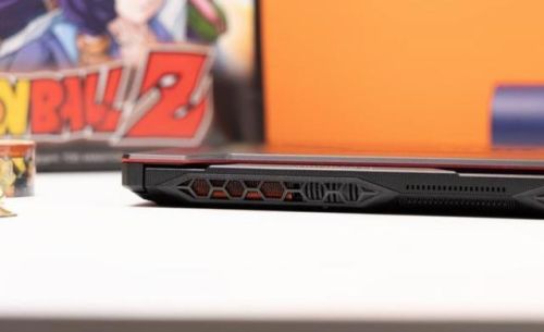 极品飞车14为什么经典(极品飞车14生涯模式怎么玩)插图8 极品飞车14为什么经典(极品飞车14生涯模式怎么玩)插图8