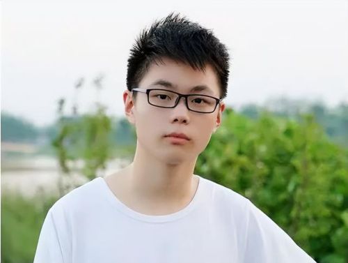 王者荣耀段位掉段图(王者掉段是按最高还是当前)