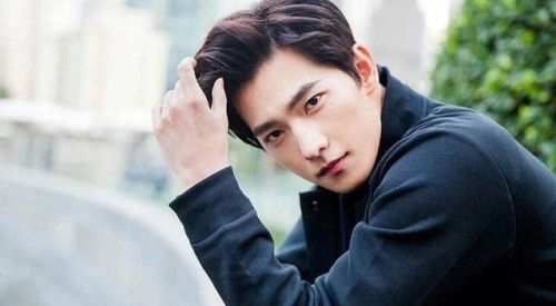 明星网络排名前十(最新的明星排行榜)插图 明星网络排名前十(最新的明星排行榜)插图