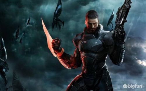 质量效应1(质量效应1莱克斯家族护甲)