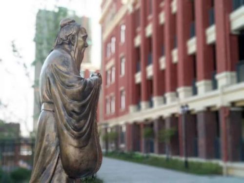 丁字型耳机排名前十(半入耳有线耳机什么牌子音质好)插图11 丁字型耳机排名前十(半入耳有线耳机什么牌子音质好)插图11