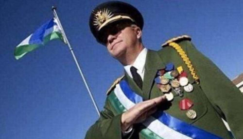 摩洛幼儿英语(1-3岁简单学英语)插图1 摩洛幼儿英语(1-3岁简单学英语)插图1