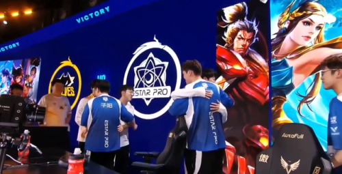 狼队对estar(重庆狼队最近比赛)