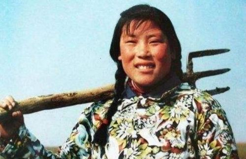 植物大战僵尸十亿钻石(植物大战僵尸2钻石号)插图1 植物大战僵尸十亿钻石(植物大战僵尸2钻石号)插图1