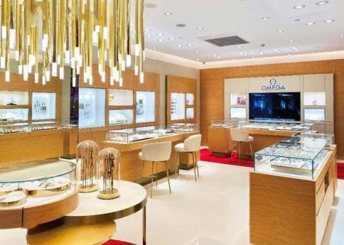 瑞士皇室手表排名前十(依波路手表什么档次)插图19 瑞士皇室手表排名前十(依波路手表什么档次)插图19