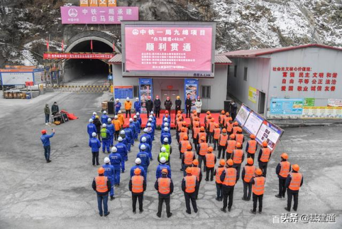 全国高速隧道排名前十(福建最长高速隧道)插图3 全国高速隧道排名前十(福建最长高速隧道)插图3