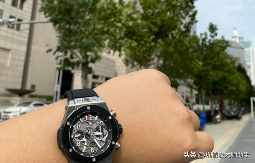 进口品牌手表排名前十(进口手表什么牌子性价比最高)插图8 进口品牌手表排名前十(进口手表什么牌子性价比最高)插图8