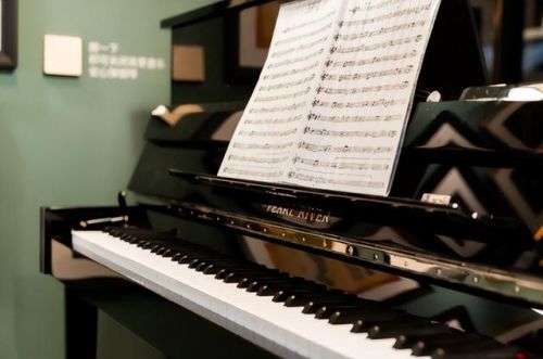 钢琴保值率排名前十(四年的钢琴贬值多少)插图 钢琴保值率排名前十(四年的钢琴贬值多少)插图