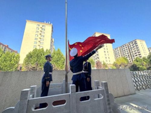 英雄联盟国庆活动(联盟活动入口官方)插图5 英雄联盟国庆活动(联盟活动入口官方)插图5