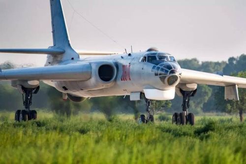 轰炸机防御战(世界十大顶级轰炸机)插图3 轰炸机防御战(世界十大顶级轰炸机)插图3