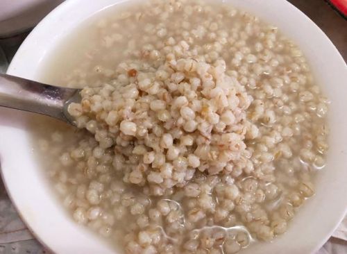 小麦牛奶蛋粥火候(小麦粥的做法和功效与作用)插图3