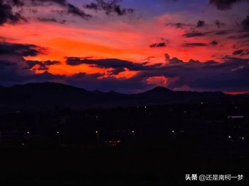 极乐空间结局(极乐空间讲的是什么)