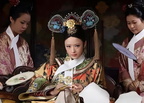 面灵气的哪个面具与她亲如双生子(面灵气的面具是由谁制成的)插图2 面灵气的哪个面具与她亲如双生子(面灵气的面具是由谁制成的)插图2