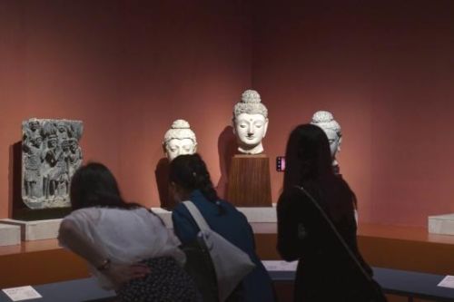 固执胜利者的头冠(固执保卫者的头冠在哪换)插图1 固执胜利者的头冠(固执保卫者的头冠在哪换)插图1