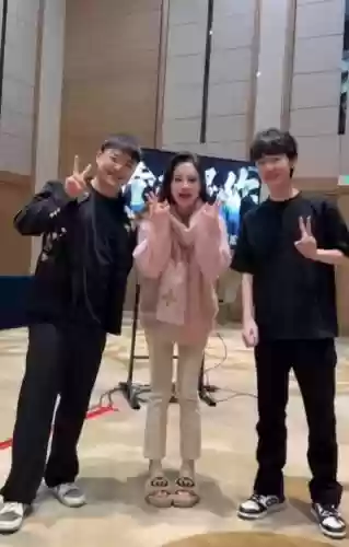 搜索刘阵容插图1