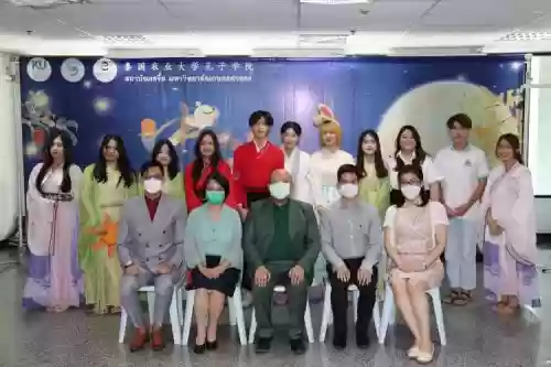 子曰嘉宾阵容插图1 子曰嘉宾阵容插图1