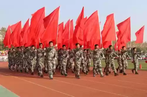 摇旗方队阵容插图