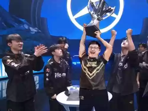 rnguzi阵容搭配