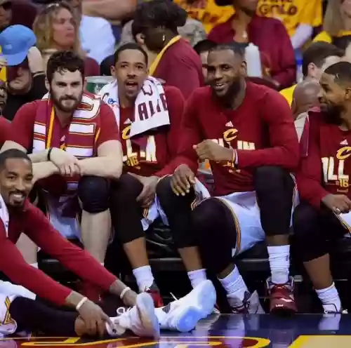 骑士夺冠阵容搭配_1插图1 骑士夺冠阵容搭配_1插图1