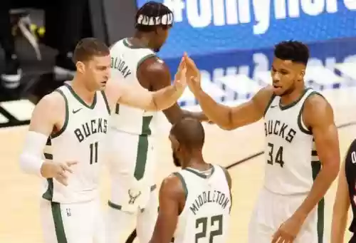 雄鹿争冠阵容搭配插图1 雄鹿争冠阵容搭配插图1