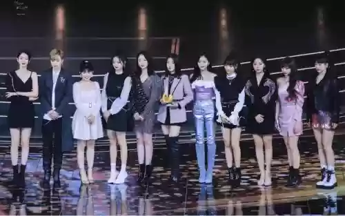 火箭少女微博之夜阵容搭配插图1 火箭少女微博之夜阵容搭配插图1